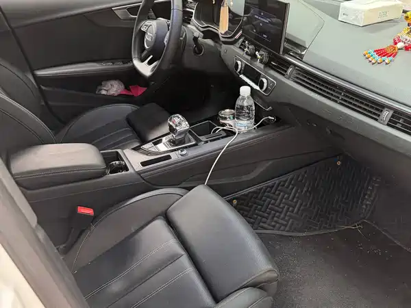Audi A4L 2024