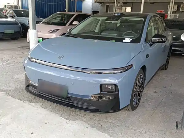 Leapmotor B01 2025