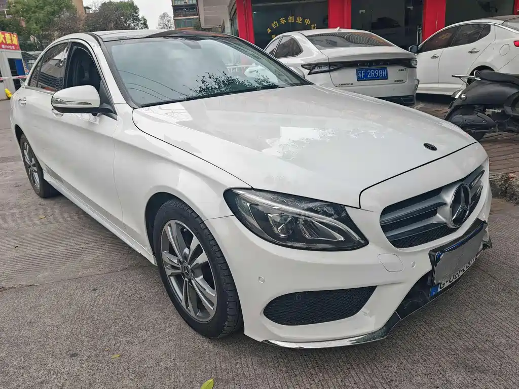 Mercedes-Benz C-Class 2017