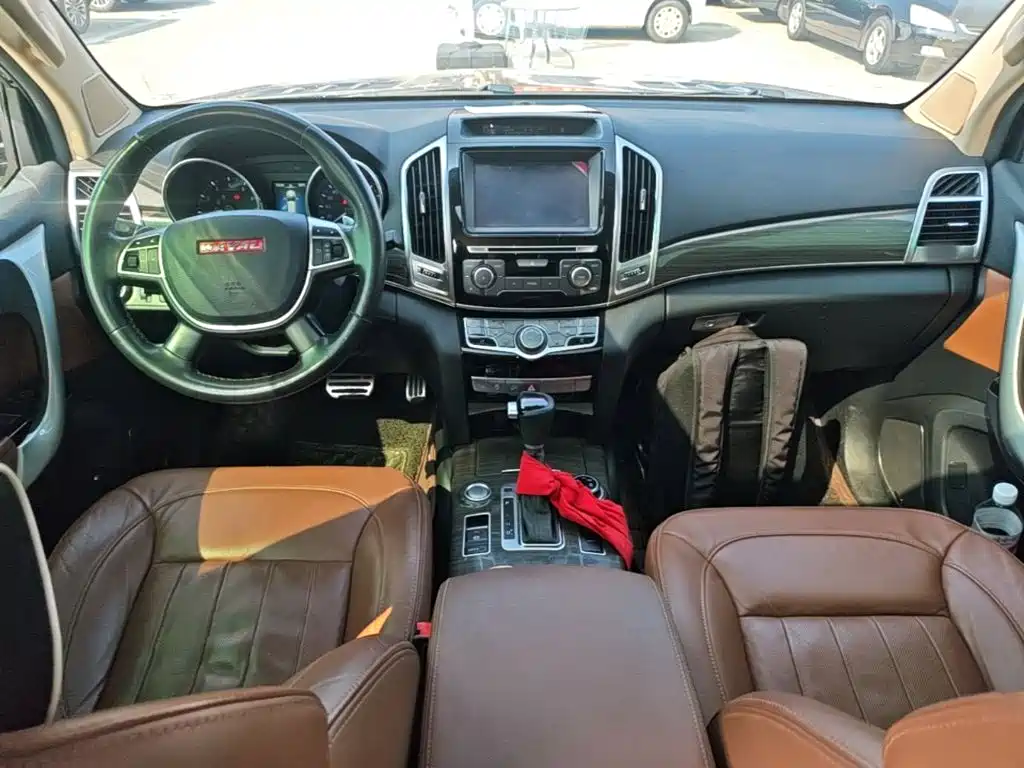 Haval H9 2015 — фото 10