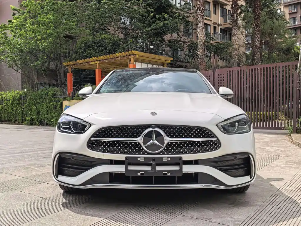 Mercedes-Benz C-Class 2022 — фото 2