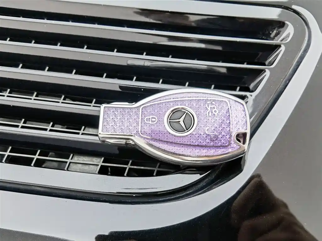 Mercedes-Benz R-Class 2017 — фото 19