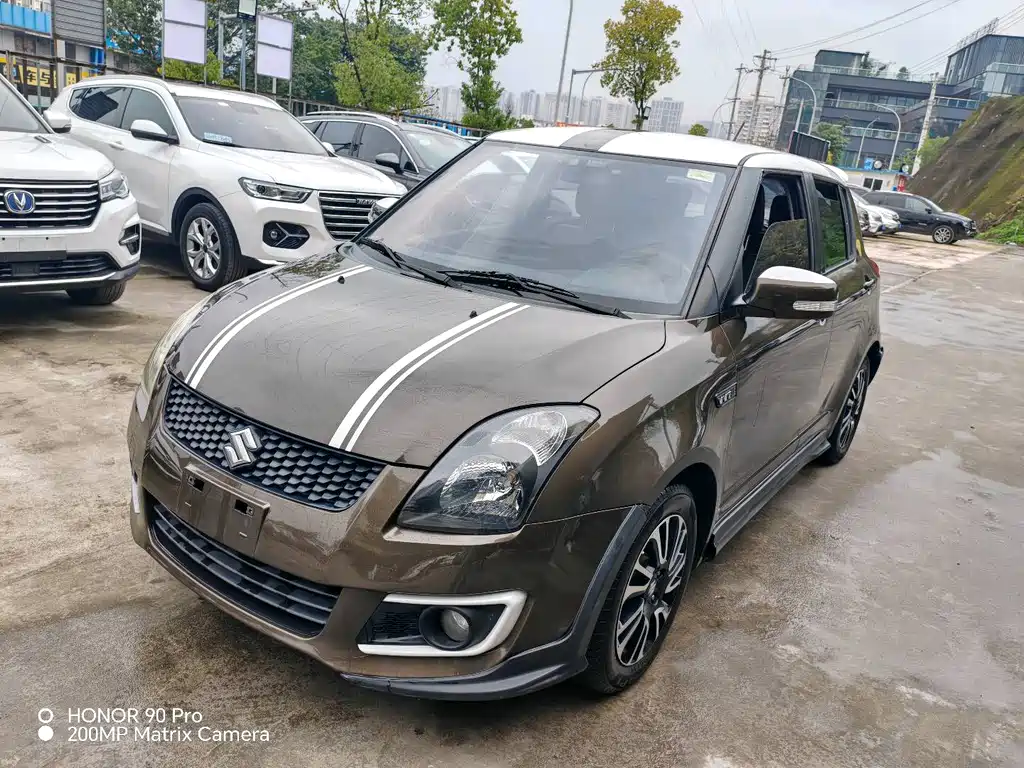 Suzuki Swift 2016 — фото 1