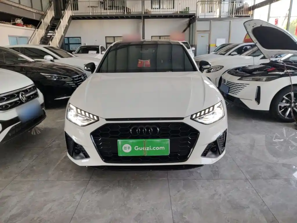 Audi A4L 2023