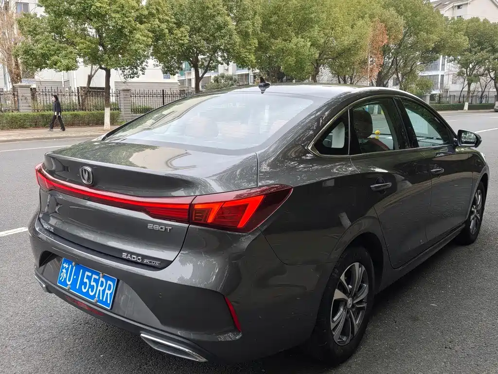 Changan Eado 2025 — фото 11