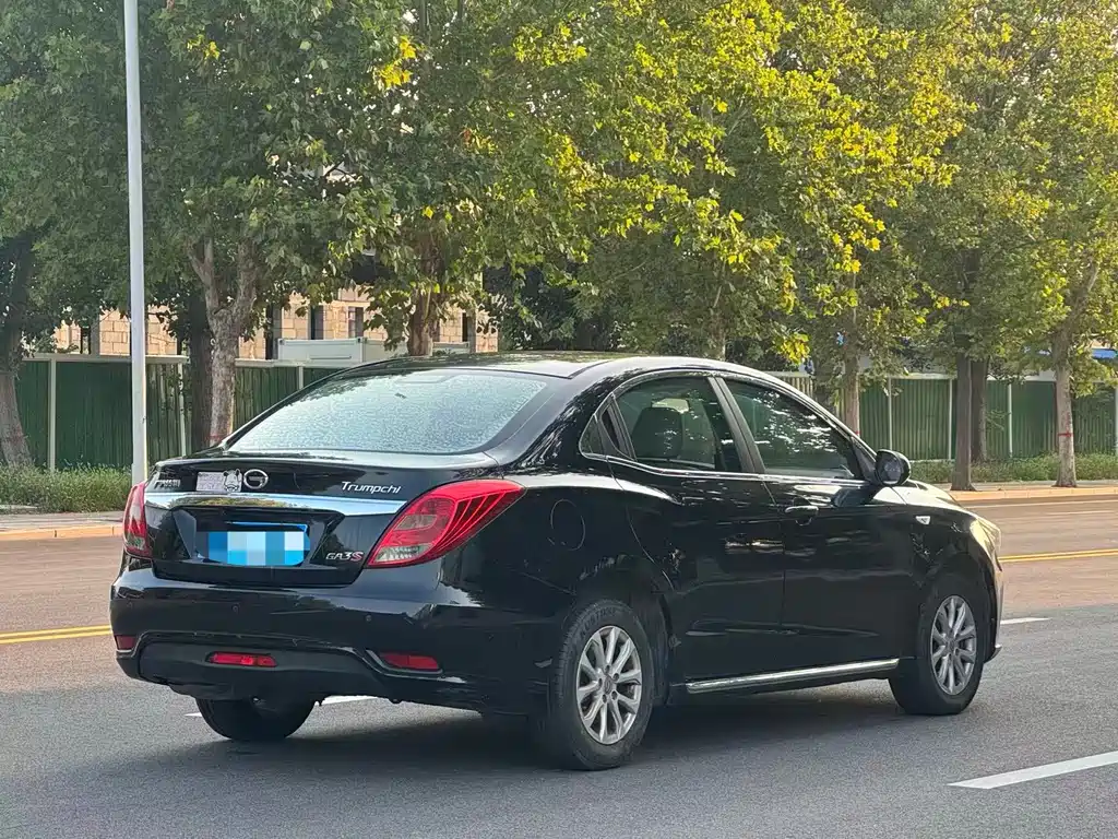 GAC Trumpchi GA3S Vision 2015 — фото 6