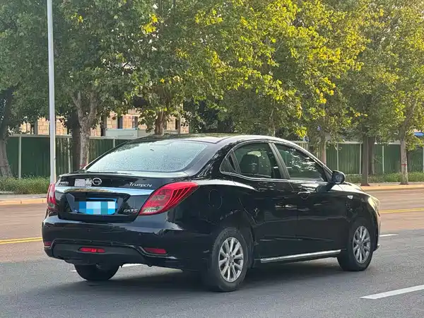 GAC Trumpchi GA3S Vision 2015