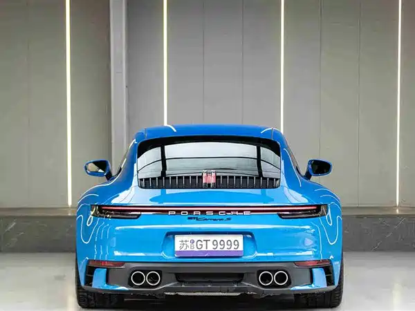Porsche 911 2023