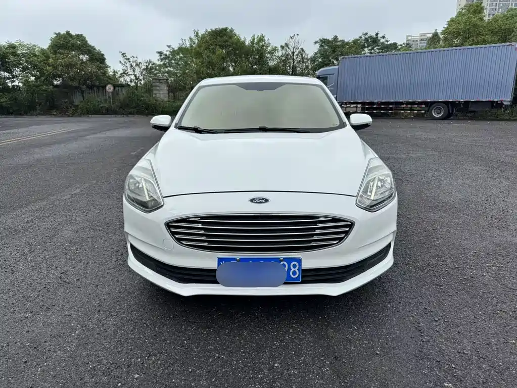 Ford Escort 2019