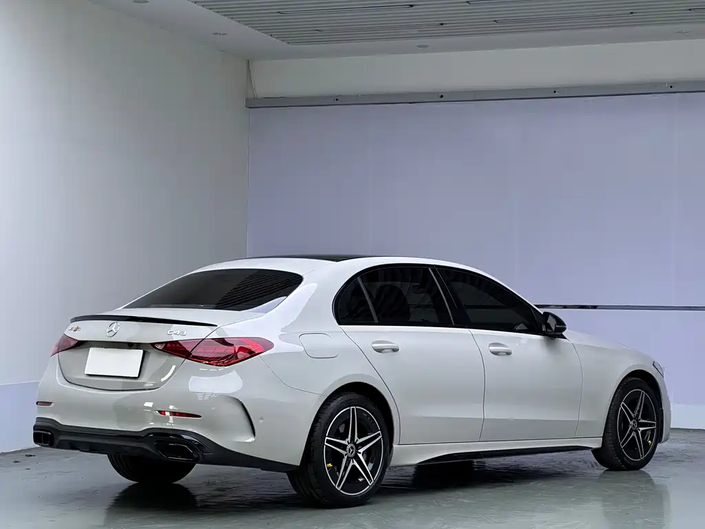 Mercedes-Benz C-Class 2022