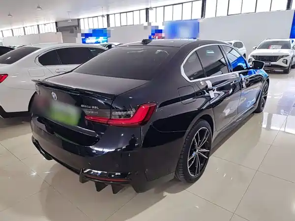 BMW i3 2023