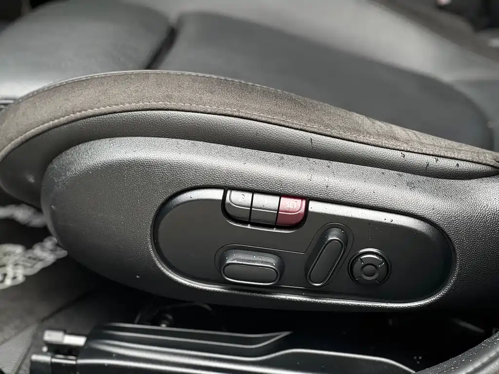 MINI Clubman 2021 — фото 10