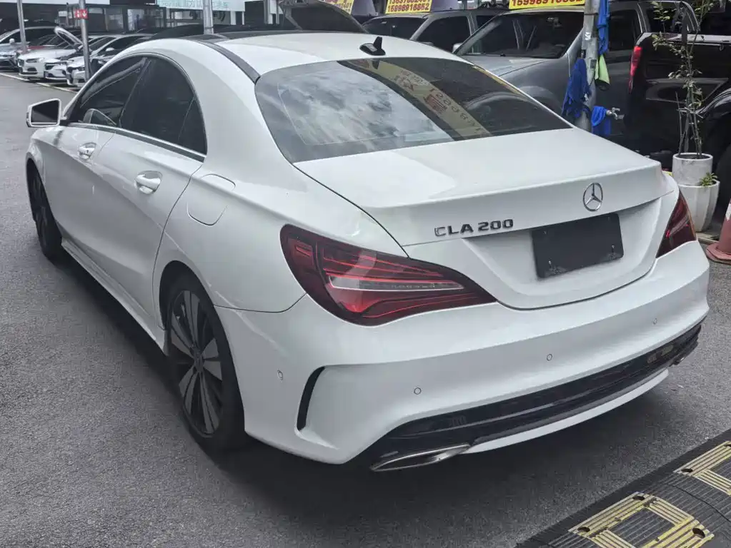 Mercedes-Benz CLA 2018