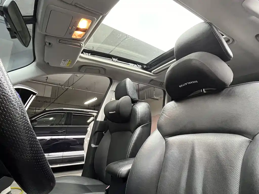 Subaru Forester 2015 — фото 8