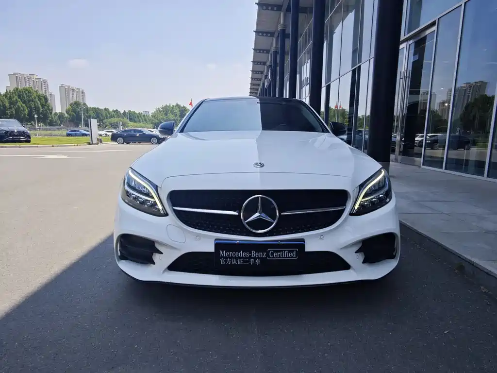 Mercedes-Benz C-Class 2020