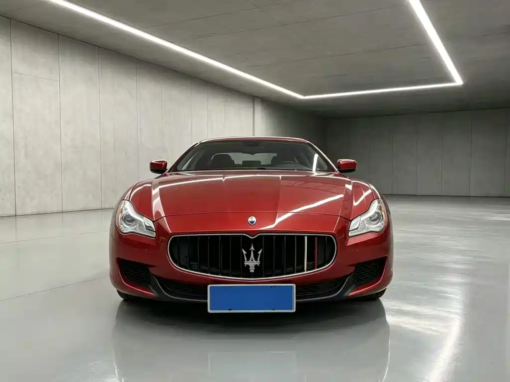 Maserati Quattroporte 2015
