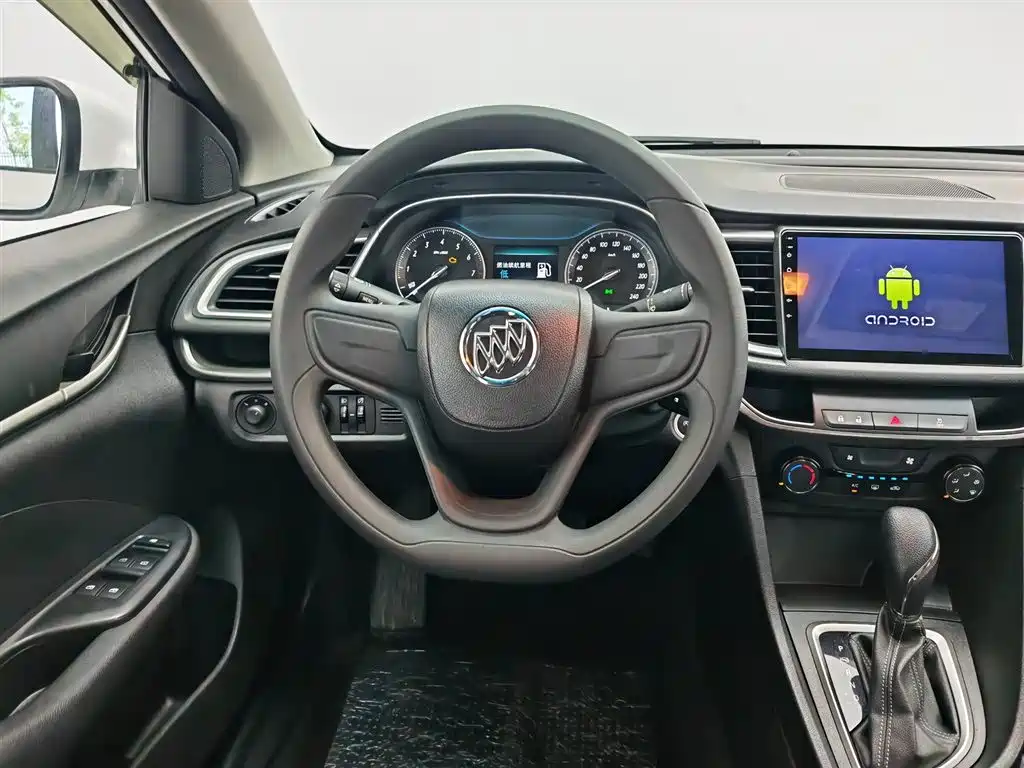 Buick Excelle 2021 — фото 11
