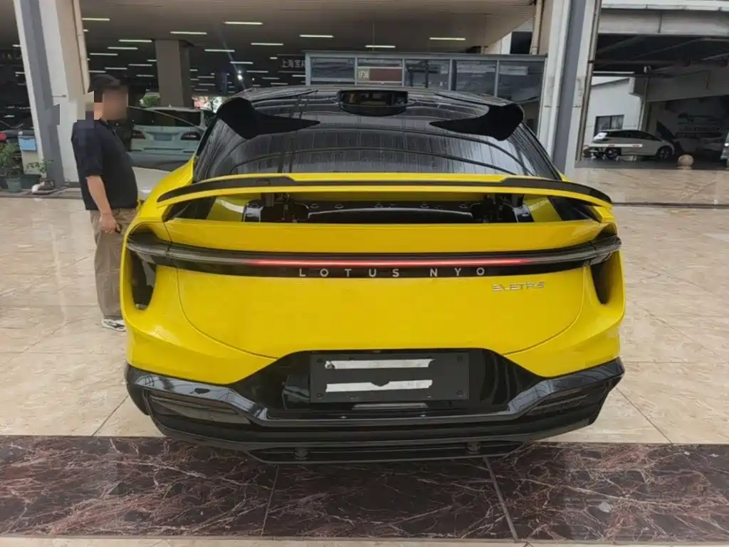 Lotus Eletre 2023