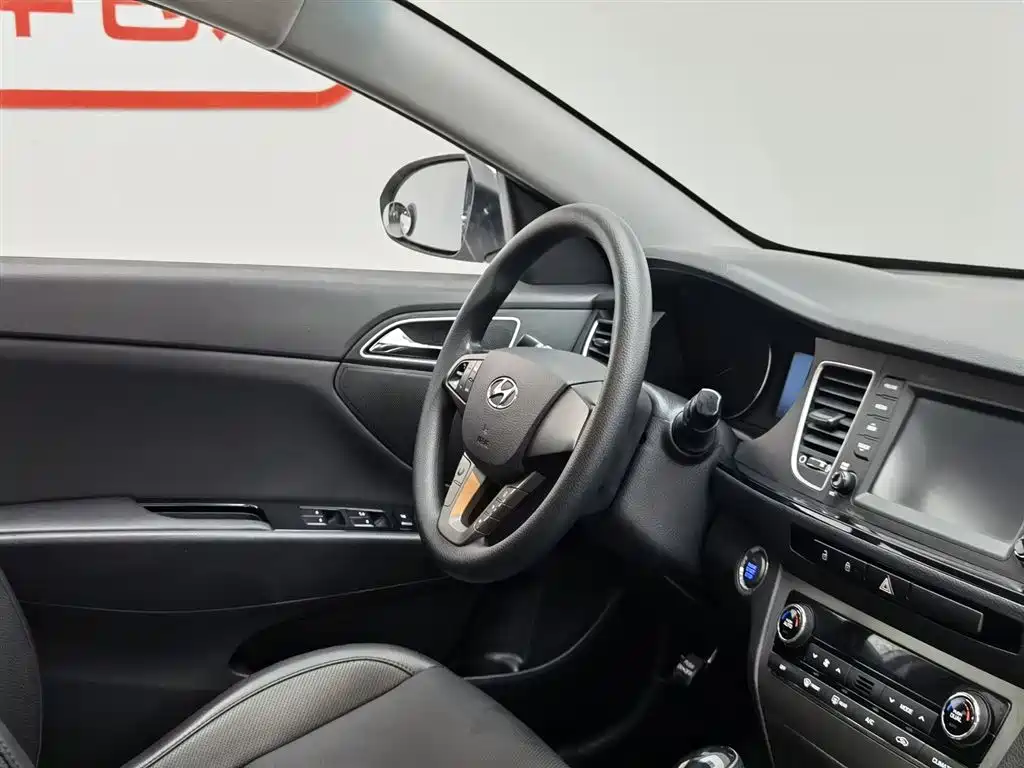 Hyundai Mistra 2017 — фото 22