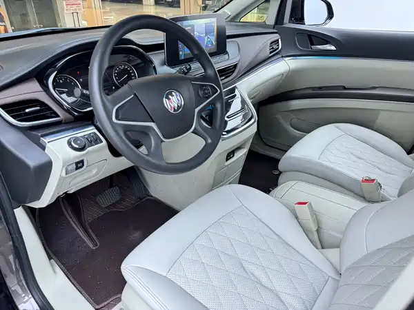 Buick GL8 2023