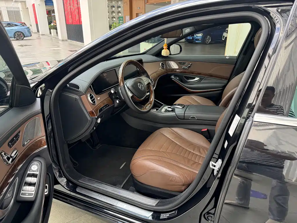 Mercedes-Benz S-Class 2014
