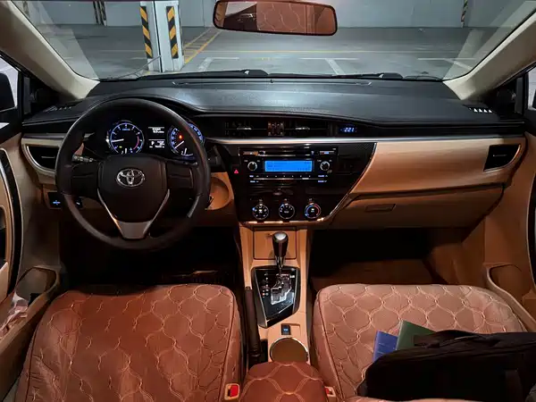 Toyota Corolla 2015