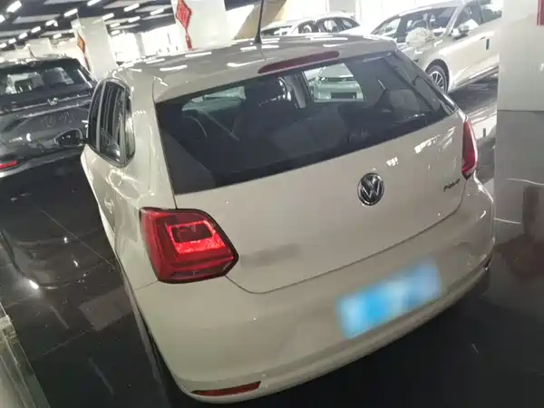 Volkswagen Polo 2014