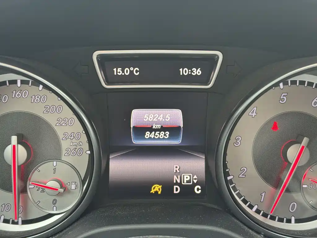 Mercedes-Benz CLA 2016 — фото 12