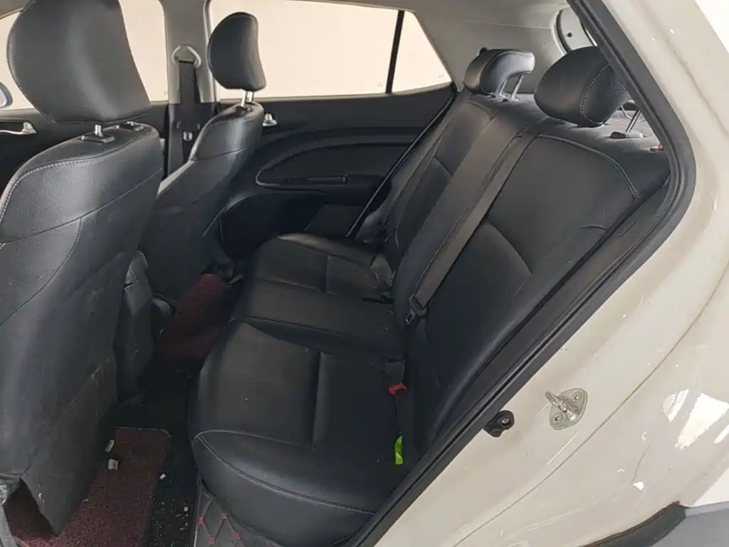 Kia KX1 2019 — фото 24