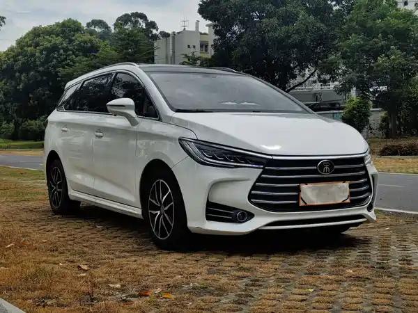 BYD Song MAX 2018
