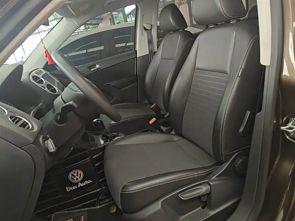 Volkswagen Tiguan 2016 — фото 15