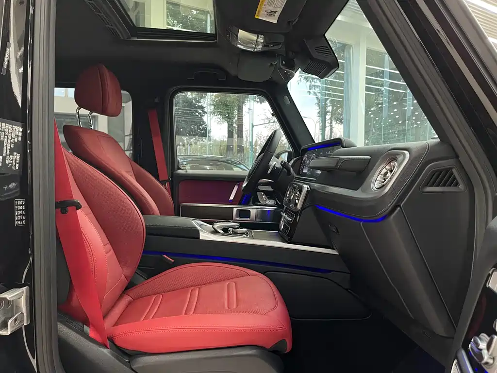 Mercedes-Benz G-Class 2023 — фото 20