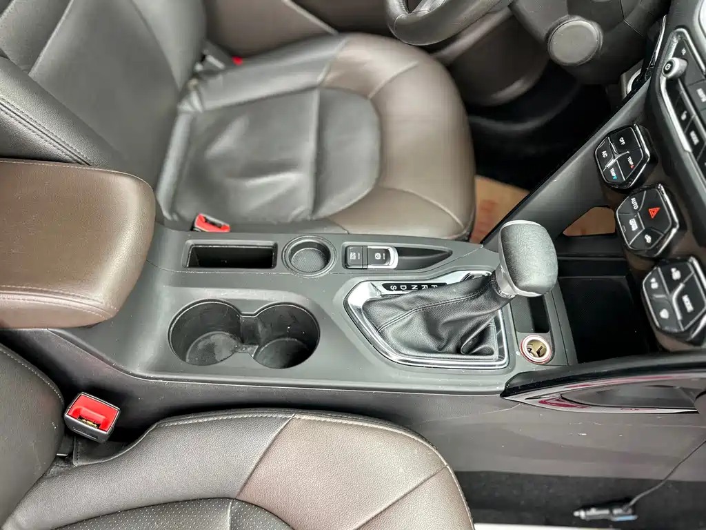 GAC Motor Trumpchi GS4 2018 — фото 30