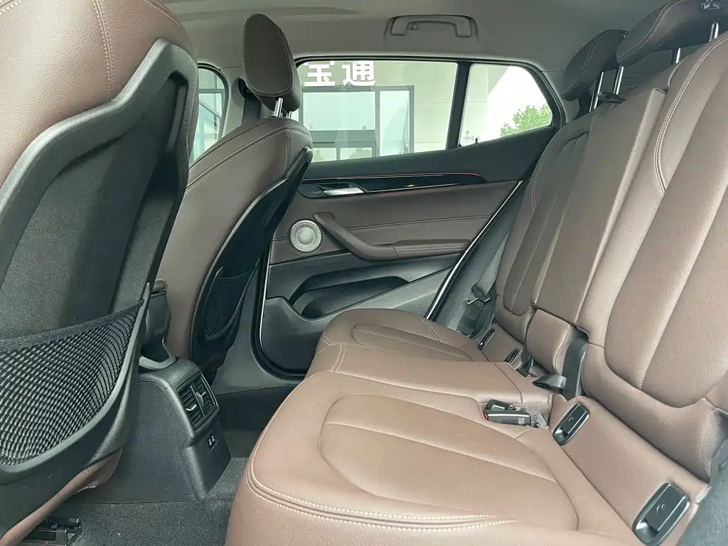 BMW X2 2023 — фото 9