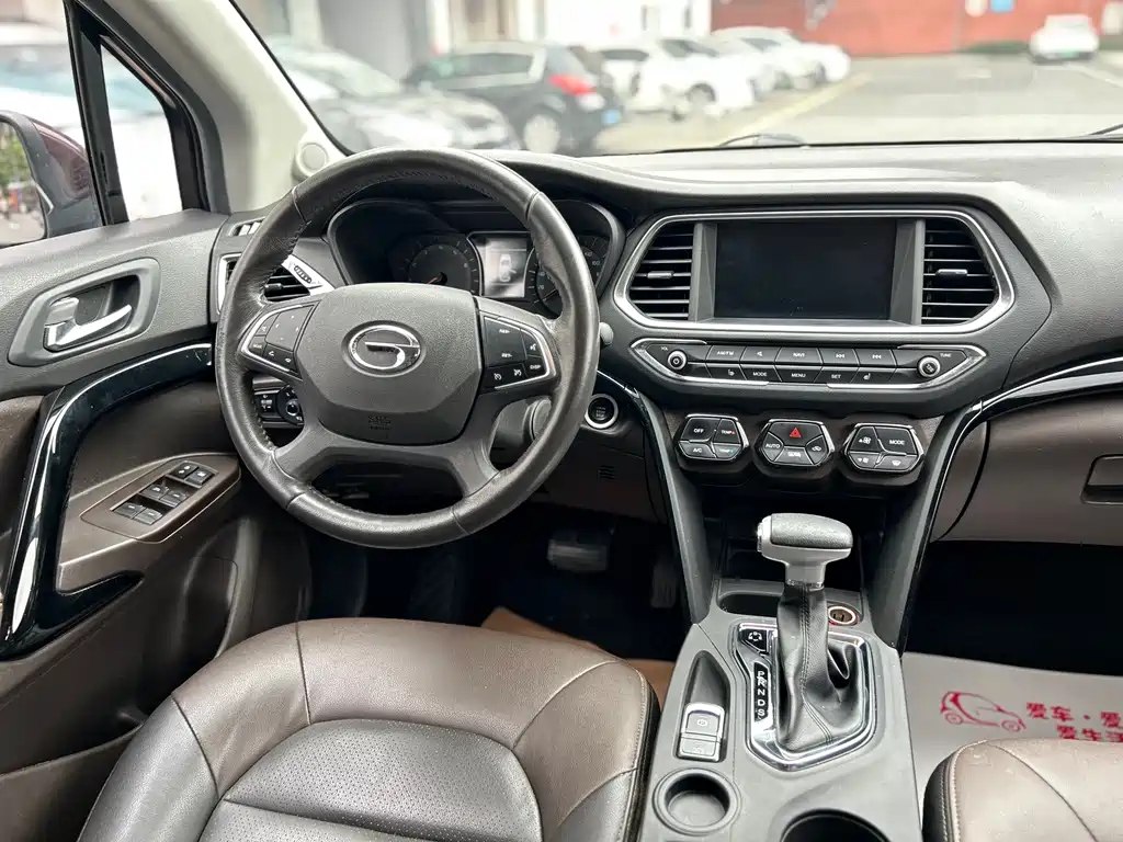 GAC Motor Trumpchi GS4 2018 — фото 25
