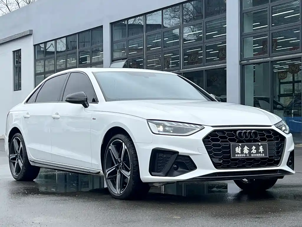 Audi A4L 2025 — фото 3