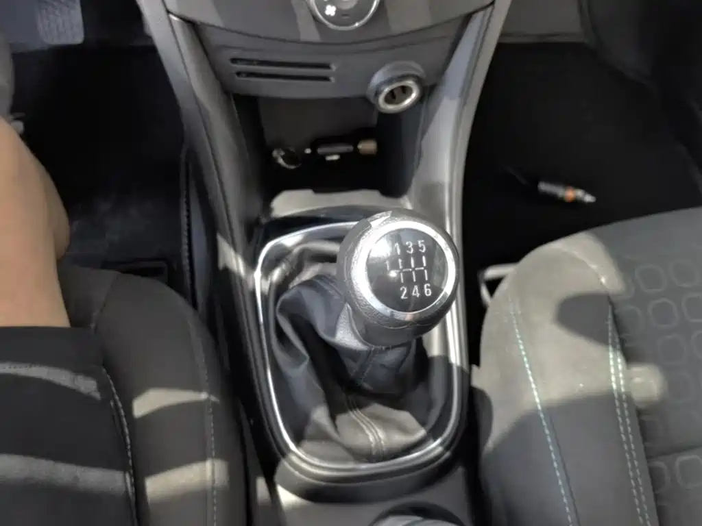 Chevrolet Trax 2017 — фото 14