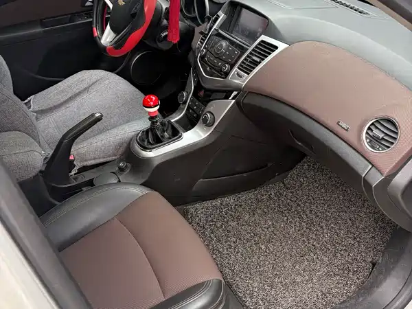 Chevrolet Cruze 2014