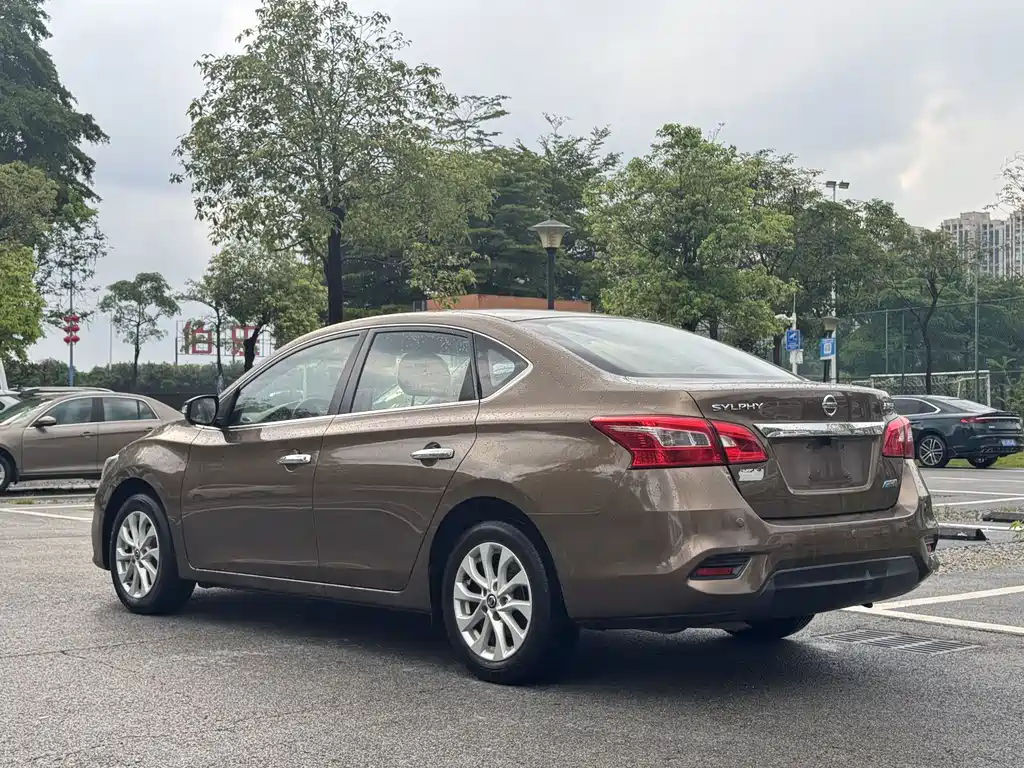 Nissan Sylphy 2017 — фото 21