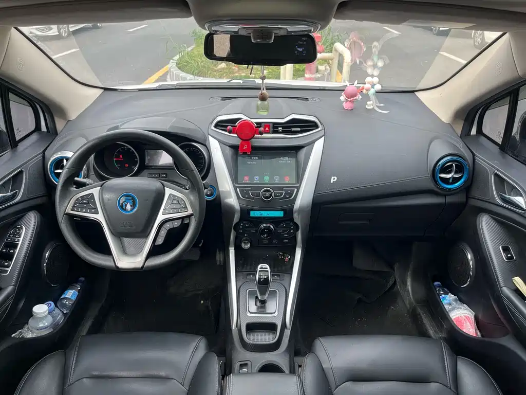 BYD Yuan EV 2018 — фото 7