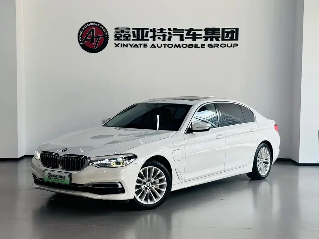 BMW 5 Series New Energy 2020 — фото 1