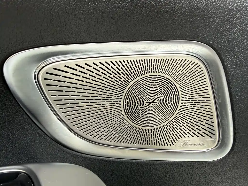 Mercedes-Benz C-Class 2022 — фото 12