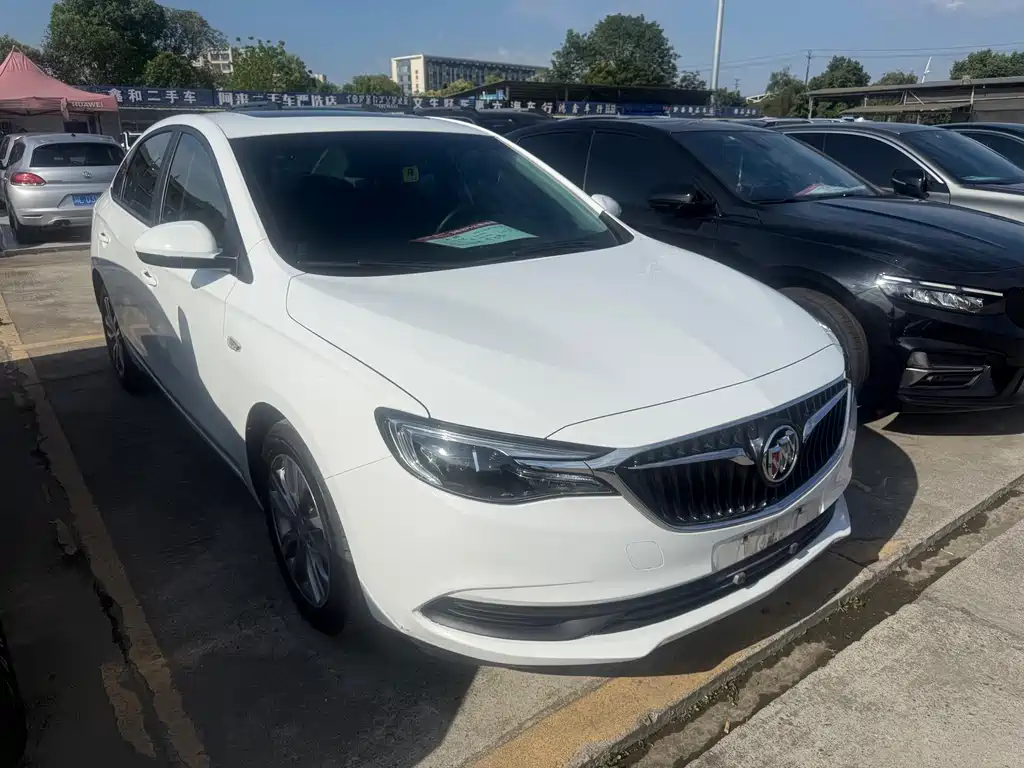 Buick Excelle 2020 — фото 3
