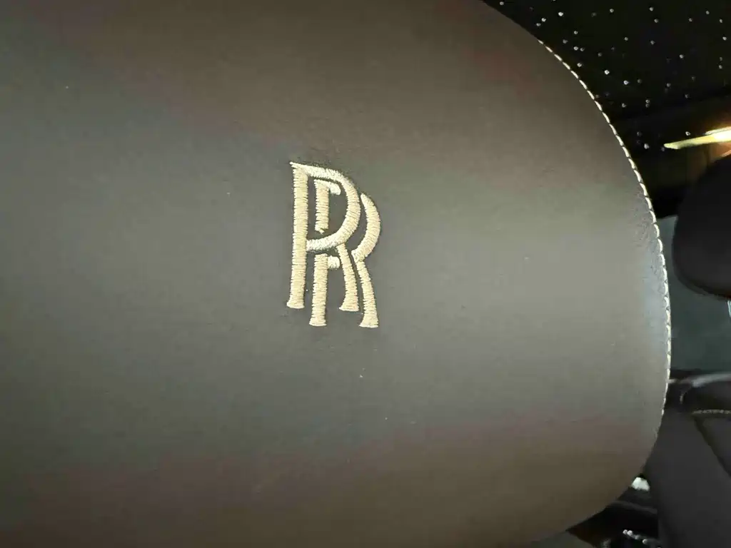 Rolls-Royce Ghost 2012 — фото 28