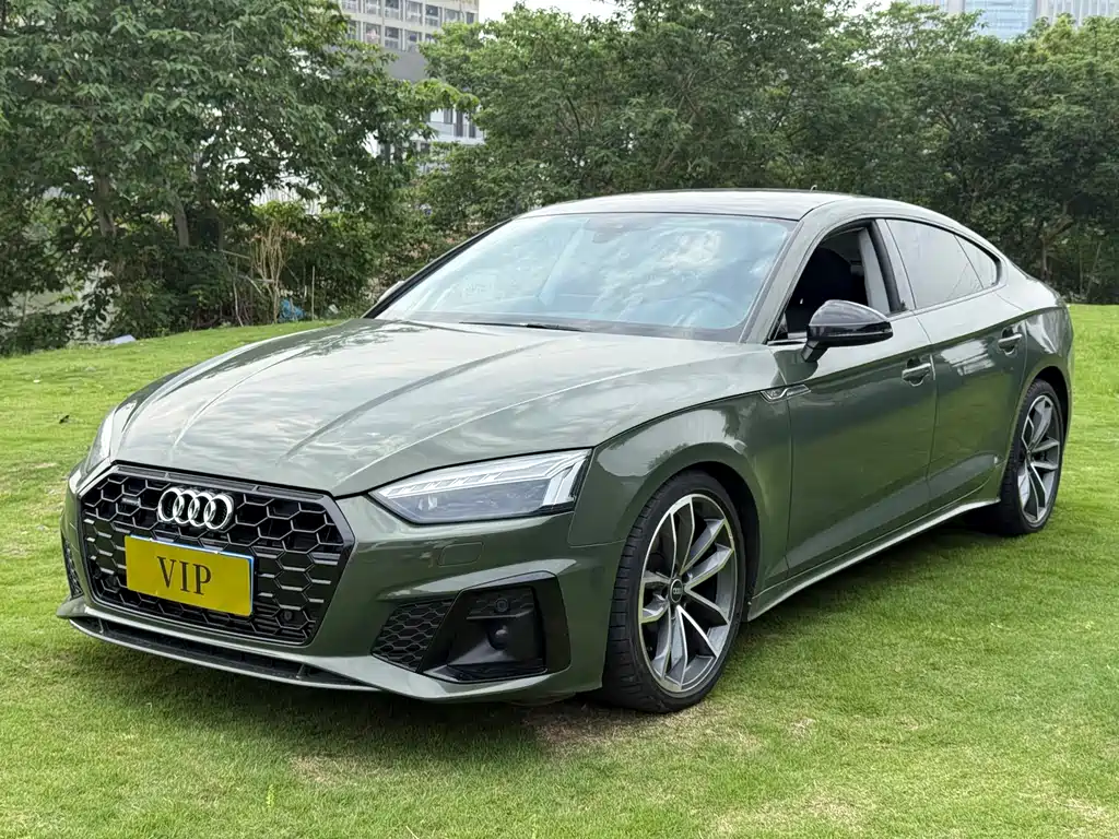 Audi A5 2021 — фото 1