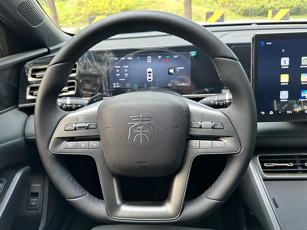BYD Qin L 2025 — фото 23
