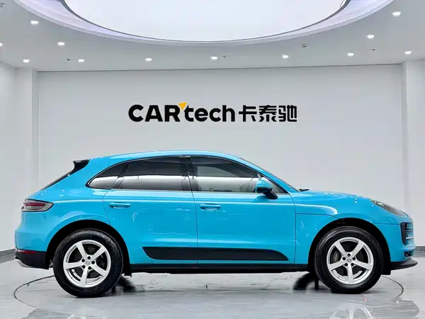 Porsche Macan 2021