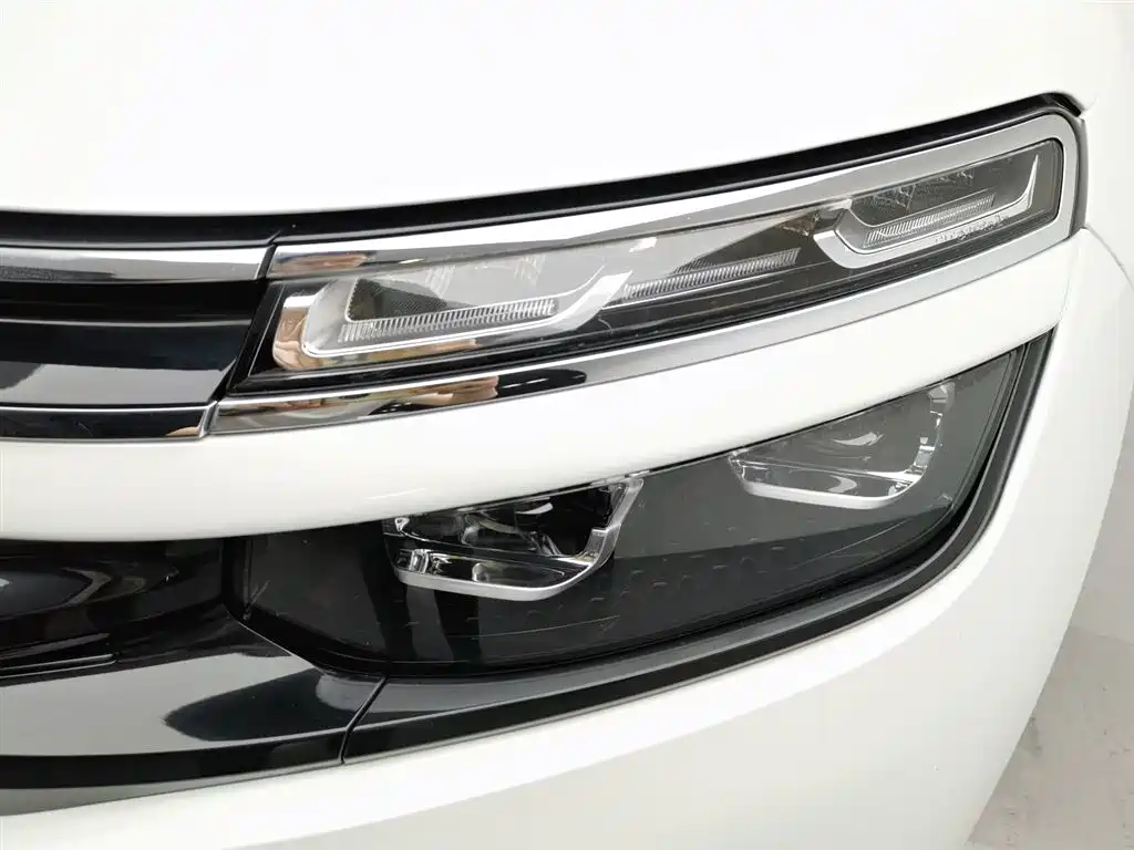 Citroen C5 AIRCROSS 2024 — фото 7