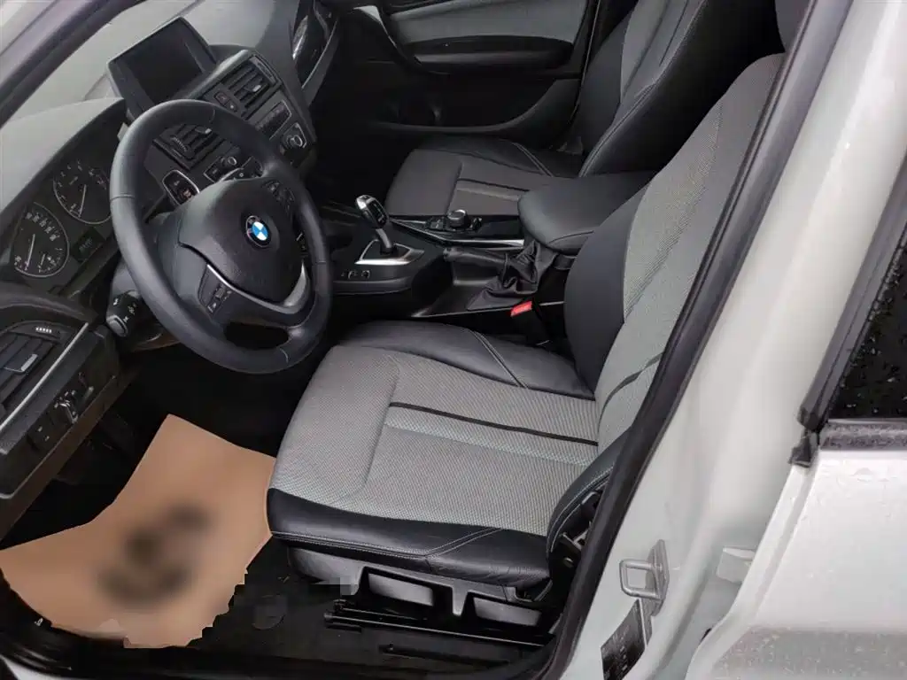 BMW 1 Series 2015 — фото 15