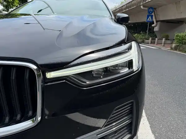 Volvo XC60 Plug-In Hybrid 2022